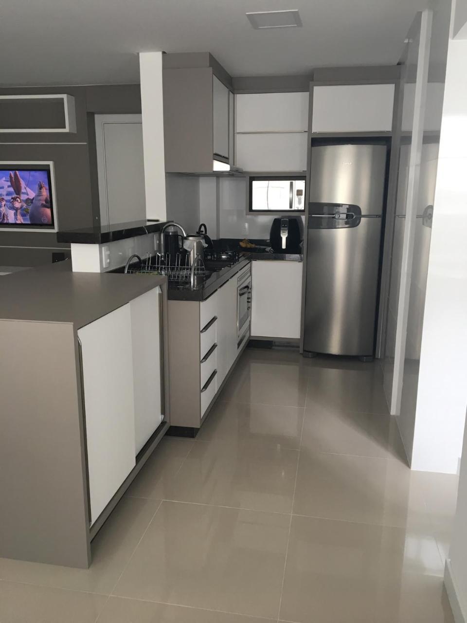 Apartamento Apto novo há 250 mts da praia Governador Celso Ramos Exterior foto